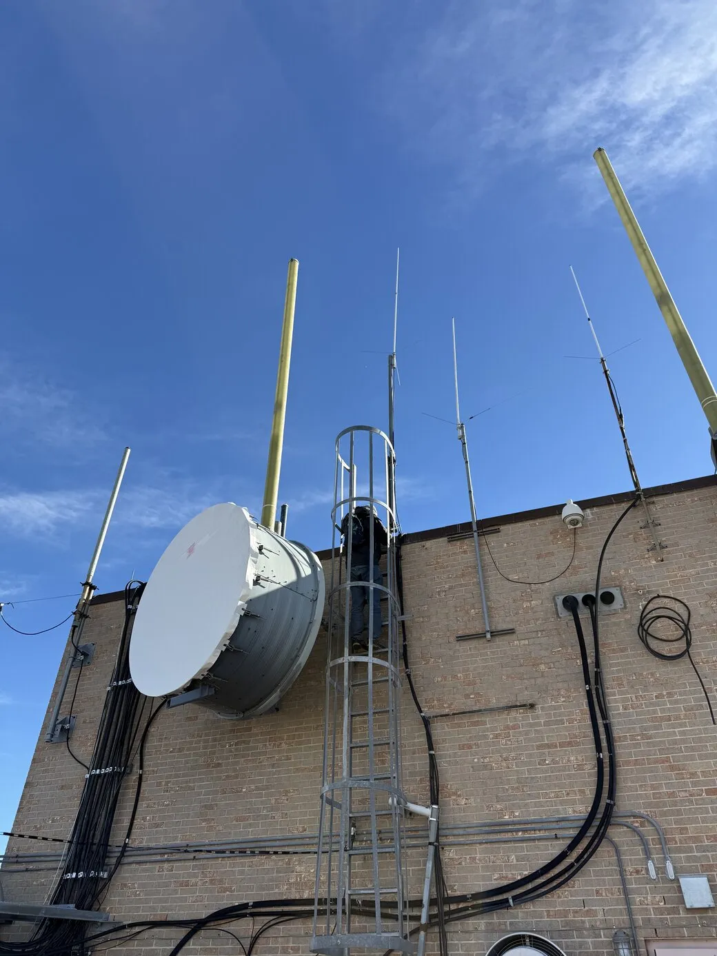 UT Austin mesh node installation, photo 2